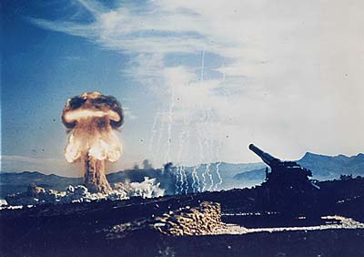 http://wolfpangloss.files.wordpress.com/2007/04/nuclear-bomb-test.jpg